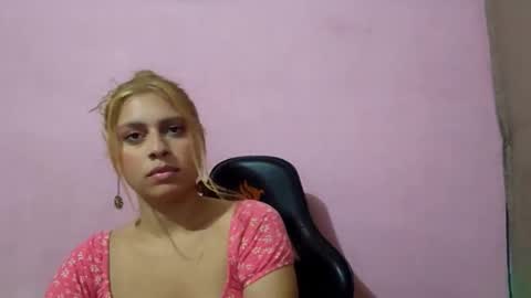 Snapshot of stacieauker chatting on February 2026 03:04:02 AM Staci online show from February 2026 03:04:02 AM