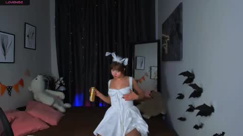 Snapshot of stacy_fromspace chatting on October 2025 02:35:02 PM Stacy online show from October 2025 02:35:02 PM