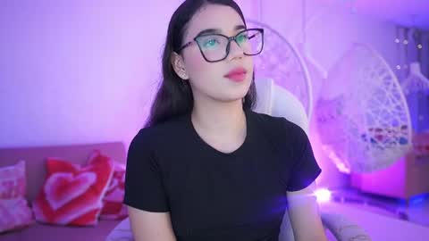 stacycooper_ online show from June 2026 07:07:02 PM