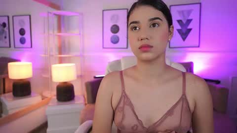 stacycooper_ online show from July 2026 07:09:01 PM