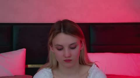 StacyEvances online show from March 2026 06:34:02 PM