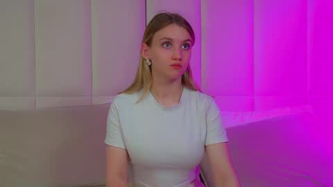 StacyEvances online show from June 2026 06:22:02 PM