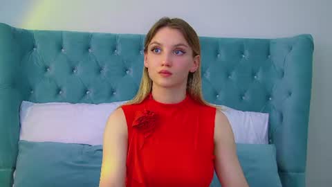 Snapshot of stacyevancesss chatting on June 2026 07:02:01 AM StacyEvances online show from June 2026 07:02:01 AM