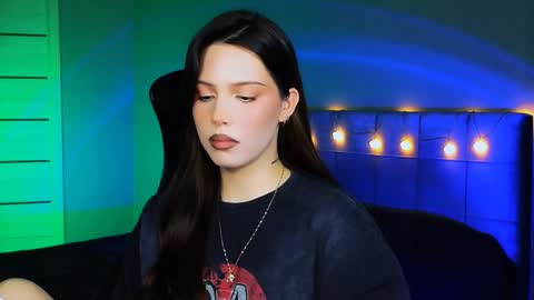 Snapshot of stacygonzales_ chatting on December 2024 09:44:02 AM Bye bye dear See you on December 3st online show from December 2024 09:44:02 AM