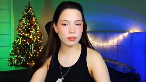 Snapshot of stacygonzales_ chatting on January 2025 09:30:02 AM Bye bye dear See you on December 3st online show from January 2025 09:30:02 AM