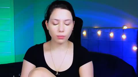 Snapshot of stacygonzales_ chatting on February 2025 06:26:02 AM Bye bye dear See you on December 3st online show from February 2025 06:26:02 AM