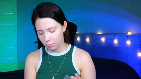 Snapshot of stacygonzales_ chatting on February 2025 06:28:01 AM Bye bye dear See you on December 3st online show from February 2025 06:28:01 AM