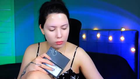 Snapshot of stacygonzales_ chatting on March 2025 06:48:01 AM Bye bye dear See you on December 3st online show from March 2025 06:48:01 AM