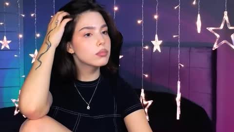 Snapshot of stacygonzales_ chatting on October 2025 12:25:01 PM Bye bye dear See you on December 3st online show from October 2025 12:25:01 PM