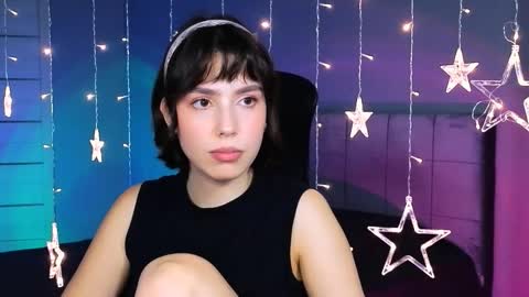 Snapshot of stacygonzales_ chatting on November 2025 08:36:02 AM Bye bye dear See you on December 3st online show from November 2025 08:36:02 AM