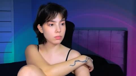 Snapshot of stacygonzales_ chatting on November 2025 12:05:02 PM Bye bye dear See you on December 3st online show from November 2025 12:05:02 PM