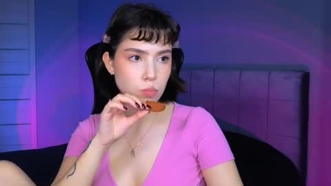 Snapshot of stacygonzales_ chatting on November 2025 10:45:02 AM Bye bye dear See you on December 3st online show from November 2025 10:45:02 AM