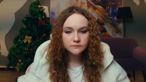 Snapshot of stacyroller chatting on February 2026 06:59:02 PM Violet online show from February 2026 06:59:02 PM