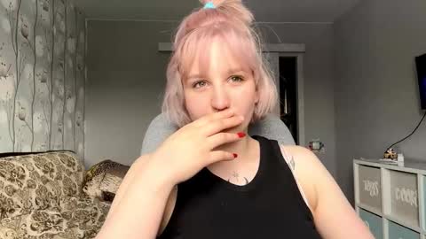 Snapshot of stacytrayler chatting on February 2026 07:12:01 AM Emma online show from February 2026 07:12:01 AM