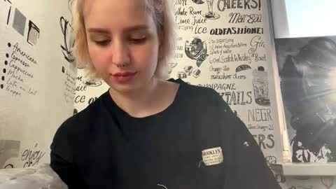 Snapshot of stacytrayler chatting on February 2026 05:03:01 AM Emma online show from February 2026 05:03:01 AM