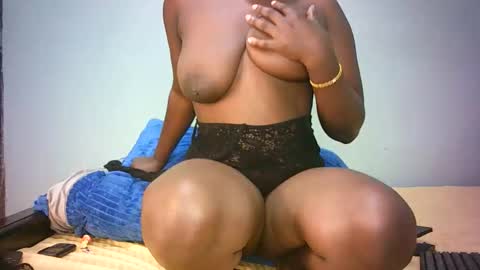 Stacysweet chocolate online show from December 2025 08:05:02 PM