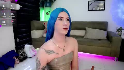 stacy online show from November 2025 08:18:01 PM