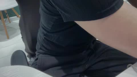 Snapshot of stanleymiller chatting on February 2026 05:04:01 AM StanleyMiller online show from February 2026 05:04:01 AM