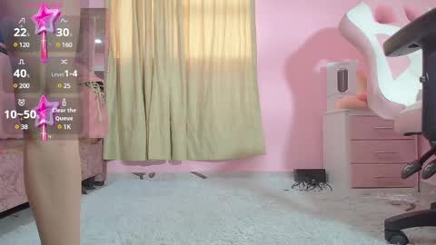 Snapshot of star_bons22 chatting on December 2024 08:57:02 PM star bons online show from December 2024 08:57:02 PM