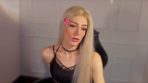 Snapshot of star_storm chatting on February 2025 08:46:01 AM star_storm online show from February 2025 08:46:01 AM