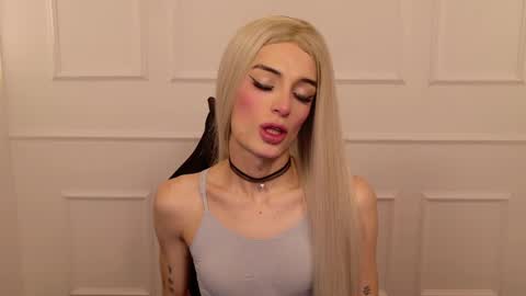 Snapshot of star_storm chatting on February 2025 08:31:02 AM star_storm online show from February 2025 08:31:02 AM