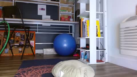 Snapshot of stara_dreams chatting on December 2024 08:55:02 PM Stara Winters online show from December 2024 08:55:02 PM