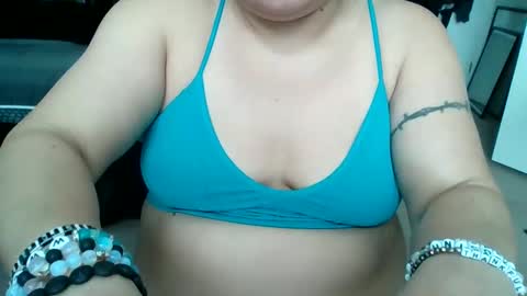 Snapshot of starella___saxxxton chatting on January 2025 07:40:01 PM starella___saxxxton online show from January 2025 07:40:01 PM