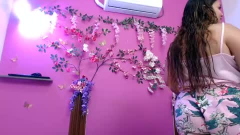 Snapshot of starfishanal21 chatting on May 2026 07:31:01 PM alejandra online show from May 2026 07:31:01 PM