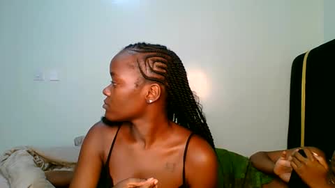 lia online show from May 2026 06:45:02 PM