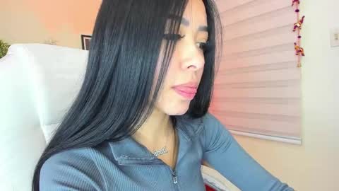 Snapshot of starlie_ chatting on February 2025 02:37:01 AM Alisson online show from February 2025 02:37:01 AM