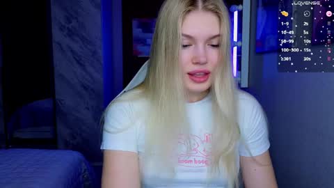 Caroline online show from April 2026 03:40:02 AM