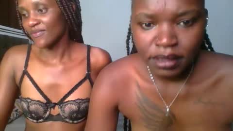 starlight_c online show from October 2025 05:57:01 PM