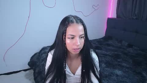 vanessa online show from July 2026 05:54:01 PM