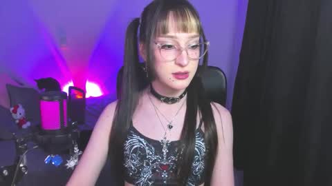 Star Aura online show from March 2026 09:54:02 PM