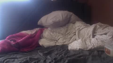 Snapshot of starshine333 chatting on November 2025 11:49:02 PM ashtongue online show from November 2025 11:49:02 PM