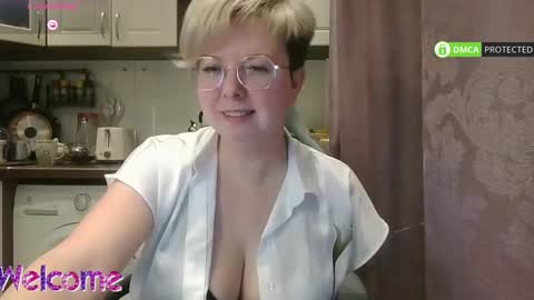 Snapshot of stasya_07 chatting on March 2025 09:22:01 PM Stasya online show from March 2025 09:22:01 PM