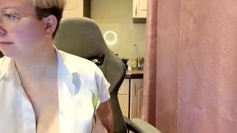 Snapshot of stasya_07 chatting on January 2026 08:23:01 PM Stasya online show from January 2026 08:23:01 PM