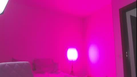 Stasya online show from April 2026 05:16:02 PM