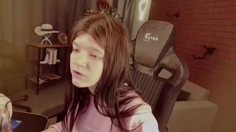 Stasia online show from December 2025 04:36:01 PM