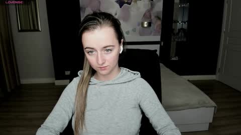 Snapshot of stasystew chatting on October 2025 09:02:01 PM StasyStew online show from October 2025 09:02:01 PM