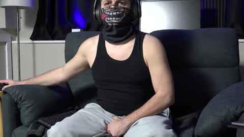 Snapshot of stayin_hard chatting on December 2025 12:07:02 AM stayin hard online show from December 2025 12:07:02 AM