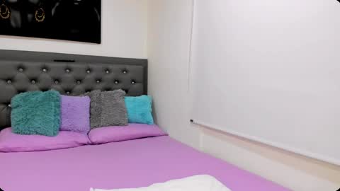 Melany online show from January 2025 11:51:01 PM