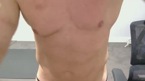 Snapshot of steelphysique chatting on June 2026 08:46:01 PM SteelPhysique online show from June 2026 08:46:01 PM