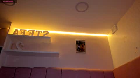 Stefa Gomez  online show from December 2024 03:44:02 PM