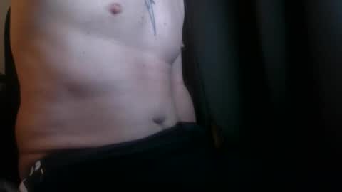 Snapshot of stefan302 chatting on April 2026 07:17:02 PM hornywixer20cm online show from April 2026 07:17:02 PM