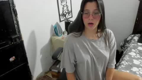 julieth-cancer online show from July 2026 01:30:02 AM