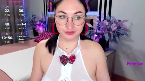 StefanaWinter online show from May 2026 10:10:01 AM