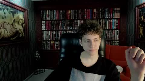 Esrefan online show from April 2026 07:51:02 PM