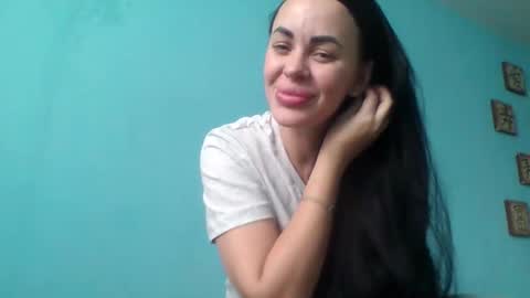 Snapshot of stefaniyax chatting on October 2025 12:39:02 PM stefaniyax online show from October 2025 12:39:02 PM