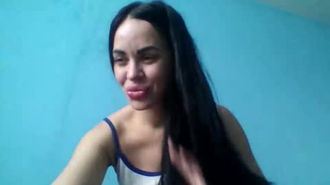 Snapshot of stefaniyax chatting on October 2025 11:05:01 AM stefaniyax online show from October 2025 11:05:01 AM